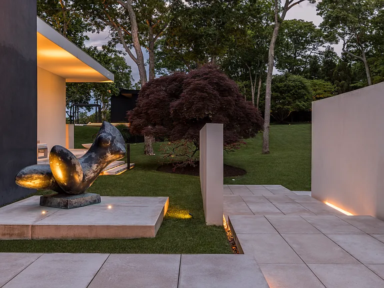 22 Hedges Banks Dr — Photo 38