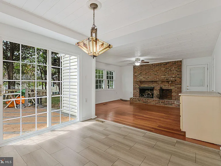 12805 Melvue Ct — Photo 10