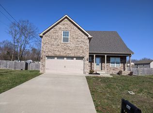 3435 Bradfield Dr, Clarksville, TN 37042