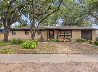 1313 Roberts Ave, Cleburne, TX 76033