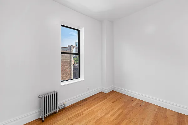 Rented by REAL New York | media 7