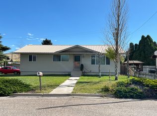 120 Cedar Ave, Soda Springs, ID 83276