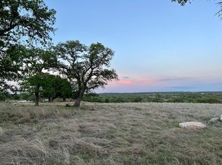 2 Inspiration Loop, Fredericksburg, TX 78624