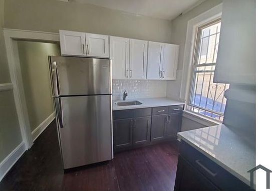 4th image of 50 Breckenridge Ter Floor 1