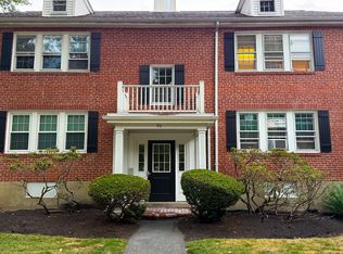 90 Boylston St #4A, Chestnut Hill, MA 02467