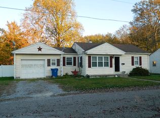 118 Union St, Fairfield, IL 62837