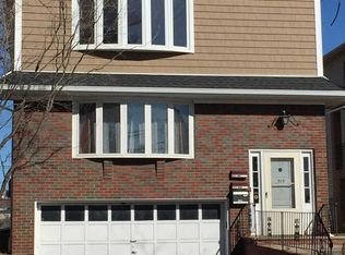 515 New York Ave #1, Lyndhurst, NJ 07071