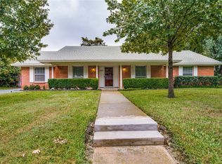 2515 Dover Dr, Sherman, TX 75092