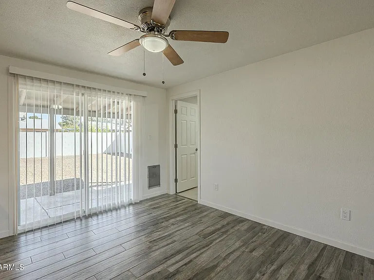 3650 E Eugie Ave — Photo 12
