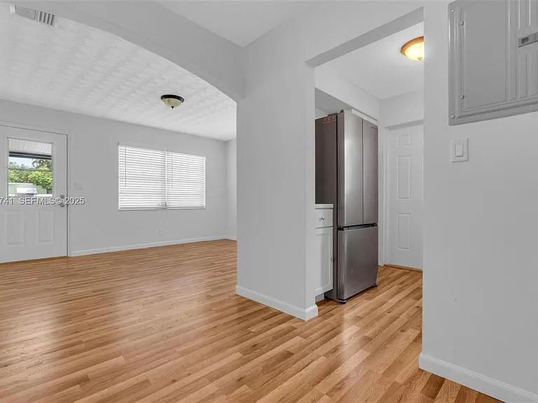6340 Dawson St — Photo 9