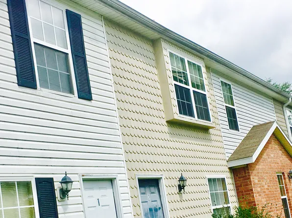 955 Stills Rd #5, Prairie Grove, AR 72753