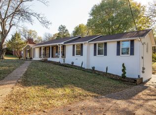 132 Bay Dr, Hendersonville, TN 37075