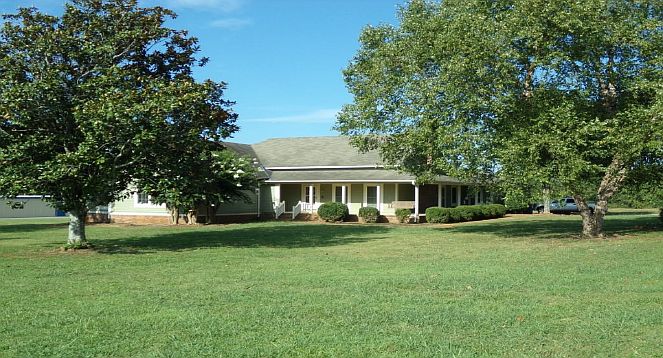 1st image of 302 Jeff Rd