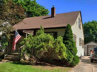 1110 Elmore St, Green Bay, WI 54303