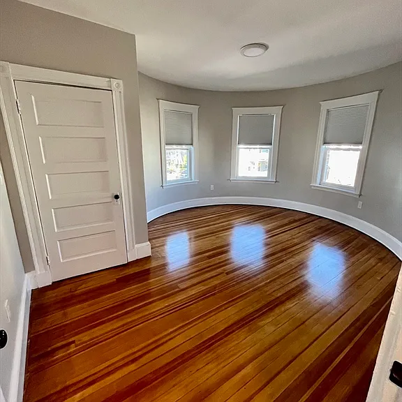 24 Howes St #3 — Photo 4