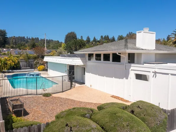 576 Sims Rd, Santa Cruz, CA 95060