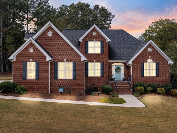 12 Legacy Dr, Ringgold, GA 30736