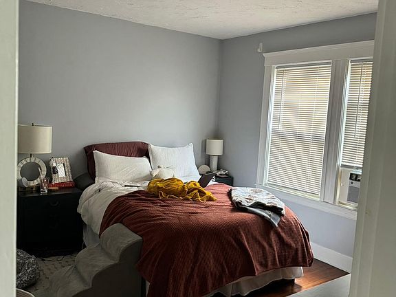2nd image of 248 Everett St #1