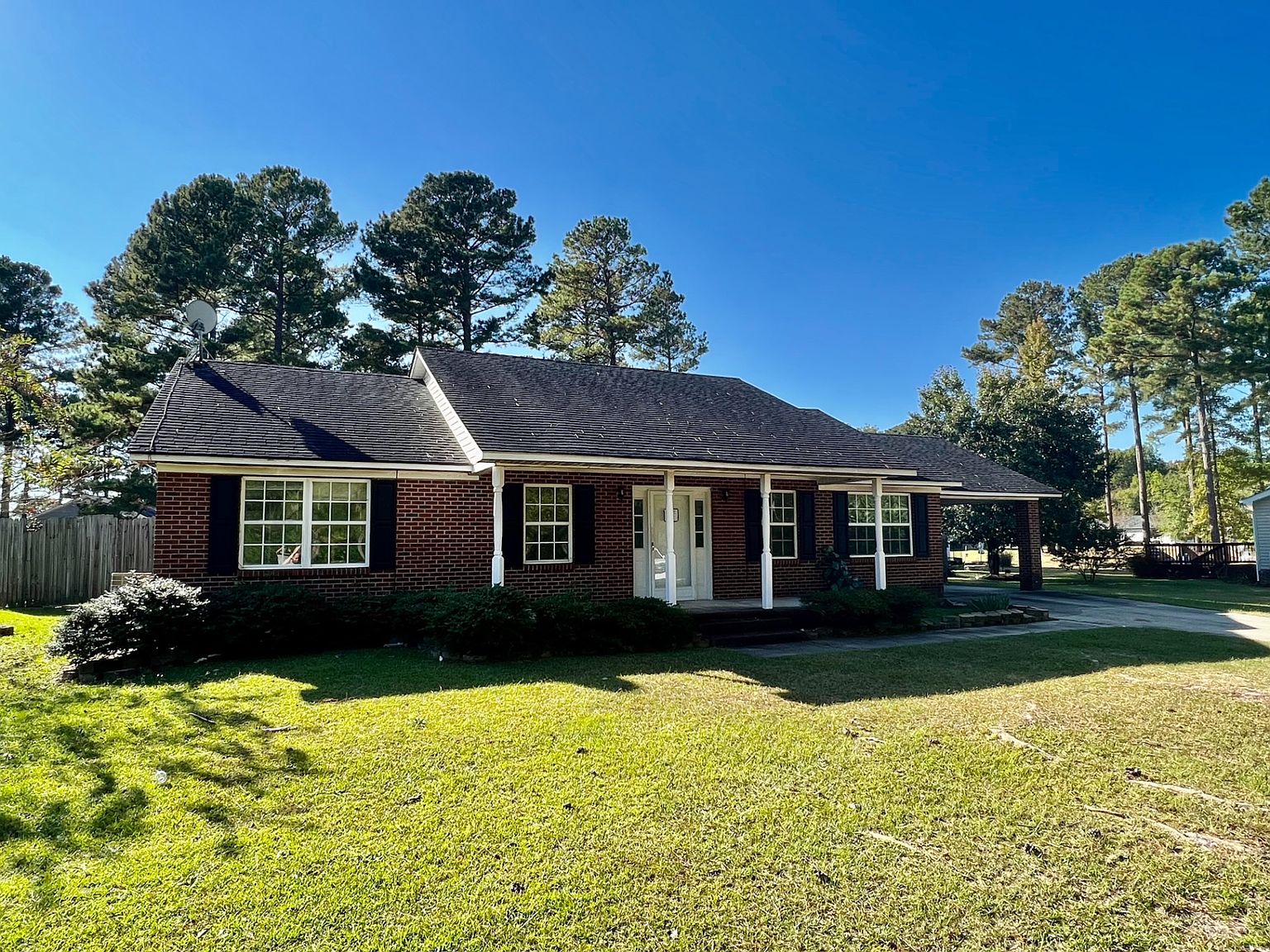 200 W Tarheel Dr, Mount Olive, NC 28365 Zillow
