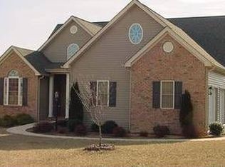 276 Heather Ln, Staunton, VA 24401