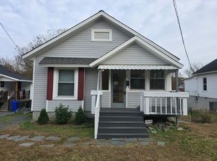404 N Fourth St, Mebane, NC 27302