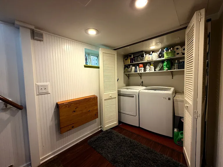 631 Jackson St — Photo 24