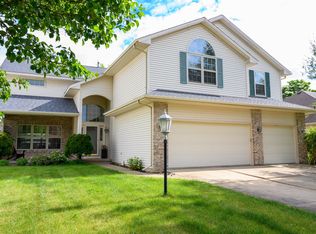 4511 Crossgate Dr, Champaign, IL