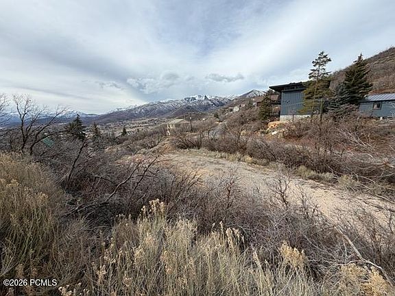 5th image of 281 Saint Moritz Rd #12