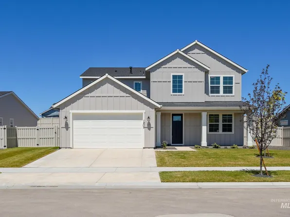 8409 S Wavecrest Ave, Kuna, ID 83634