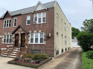 8116 Cowles Ct, Middle Village, NY 11379