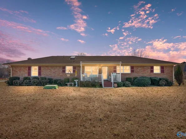 26170 Capshaw Rd, Athens, AL 35613
