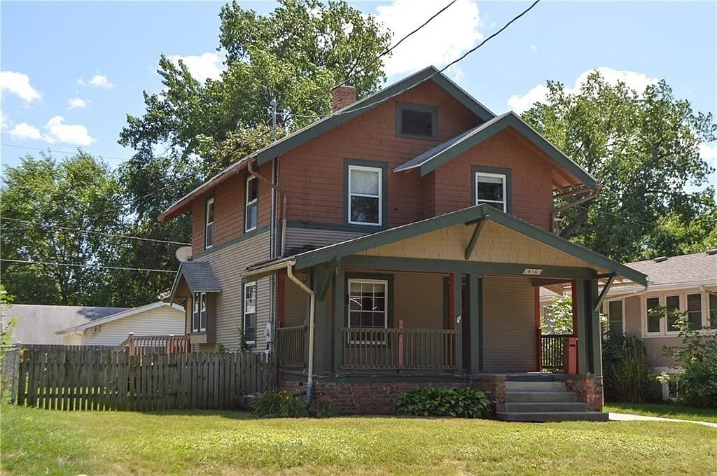3 bed, 1162 sqft, $1,875 — Photo 2