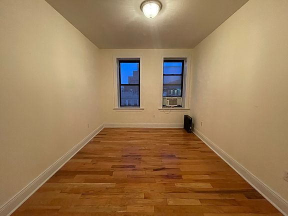 5th image of 32-84 30th St #3D