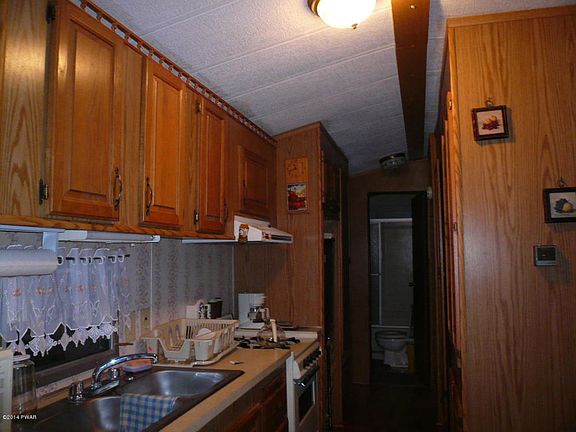 4th image of 4732 Crow Ln