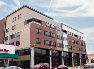 518 S Front St APT 403, Mankato, MN 56001