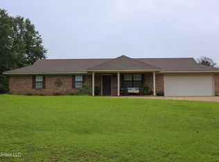 563 Seventh Day Rd, Florence, MS 39073