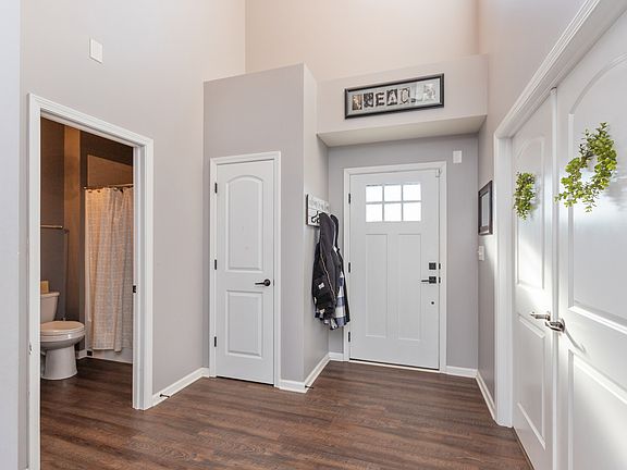 4th image of 1065 Kelsneland Dr