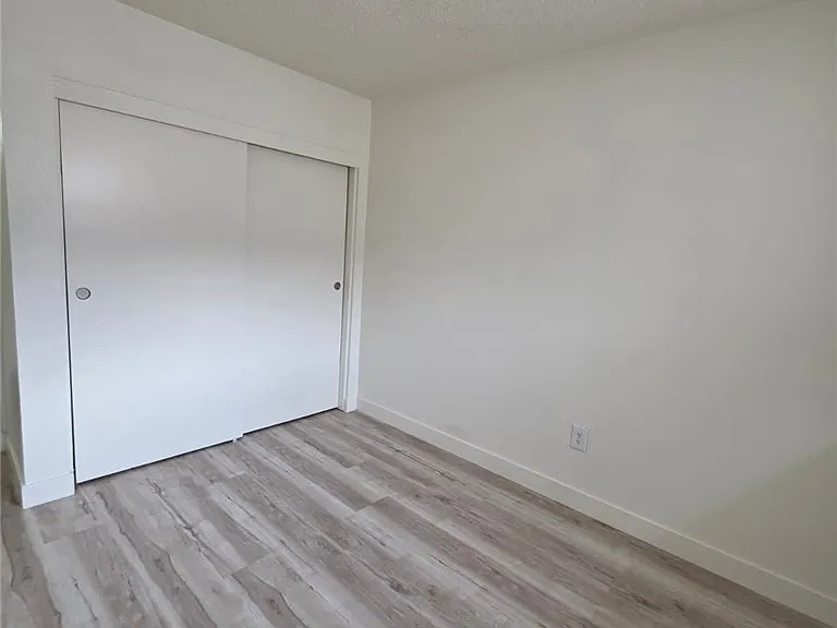 1107 E Desert Inn Rd #9 — Photo 7