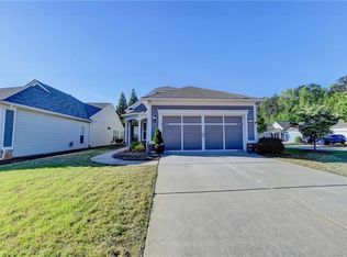 6502 Gardenside Cir, Hoschton, GA 30548