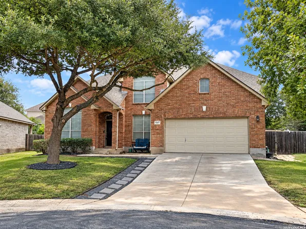 9207 Putnam Dr, Helotes, TX 78023