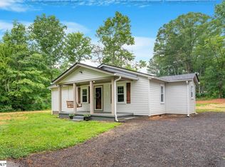 174 Holliday Rd, Six Mile, SC 29682