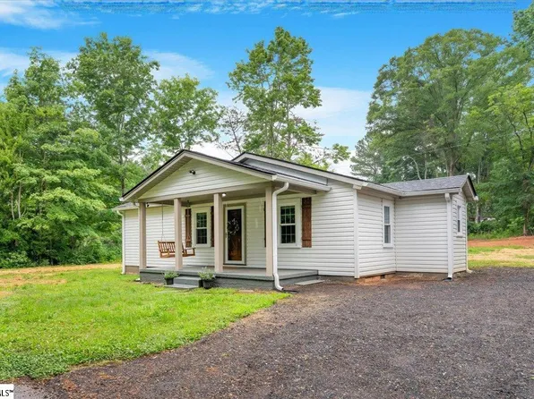 174 Holliday Rd, Six Mile, SC 29682