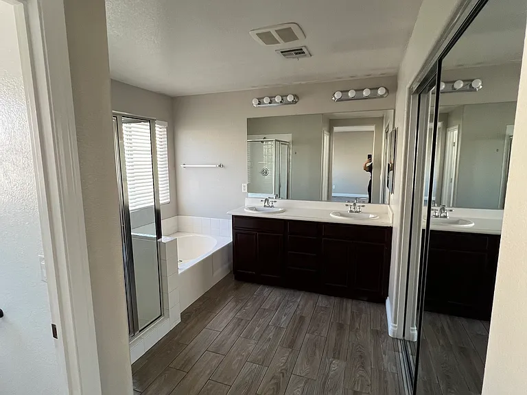1834 Shining Elm Ct — Photo 11