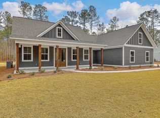 424 Myers Mayo Rd, Ridgeville, SC 29472