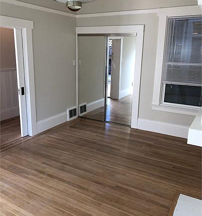 4th image of 1479 Washington St