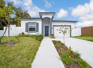 421 Nathan Hale Rd, West Palm Beach, FL 33405