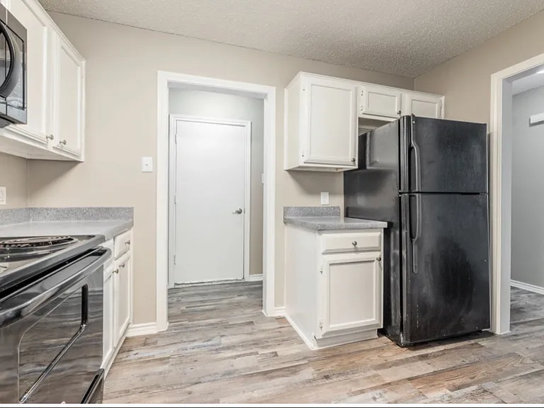1601 Wynn Joyce Rd — Photo 39