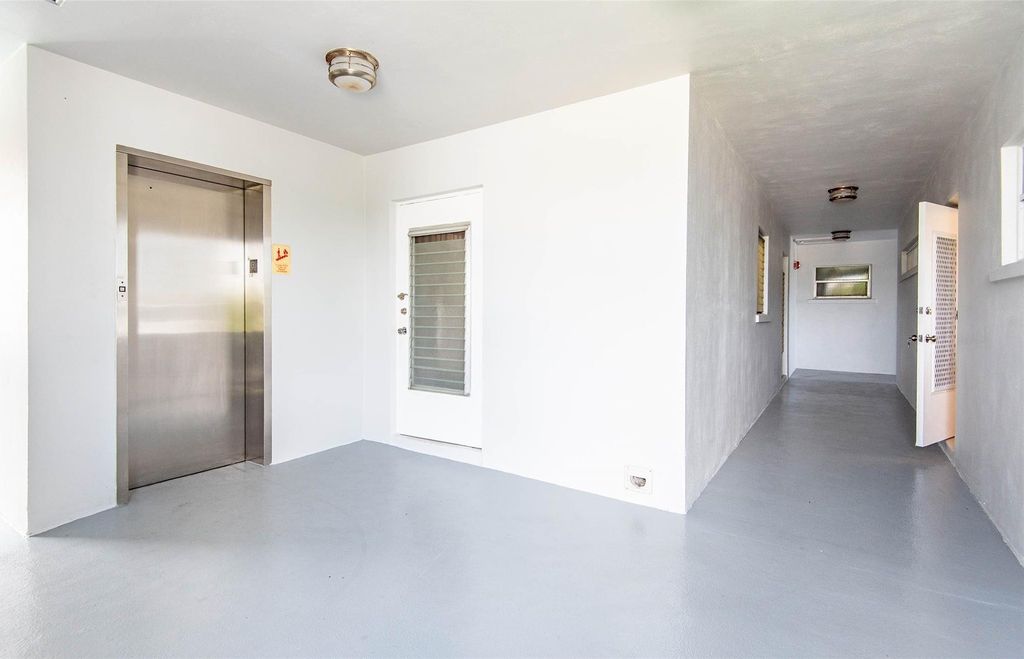 651 Pine Drive #306, photo 9