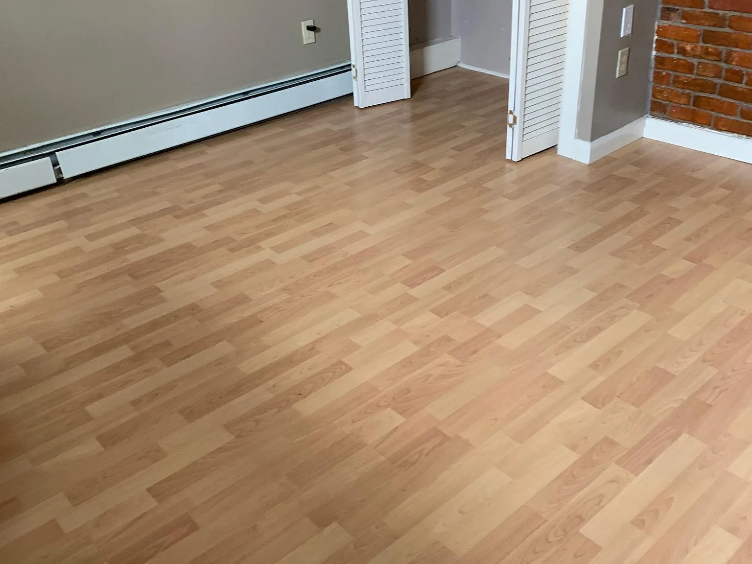 2 bed, 900 sqft, $2,150 — Photo 2