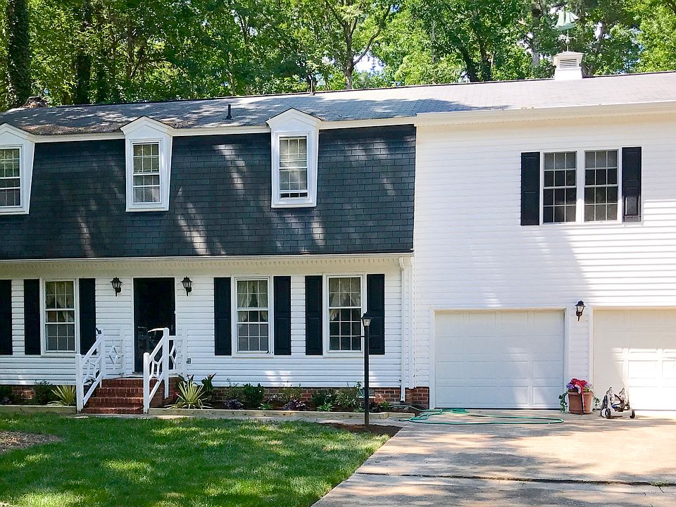 1st image of 106 Sabre Dr